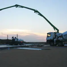 Ile kosztuje metr betonu z gruchy? Sprawdź aktualne ceny i czynniki wpływające na koszt