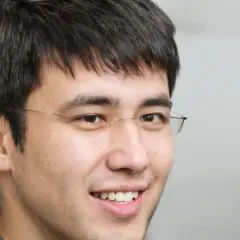 Autor Piotr Tkacz